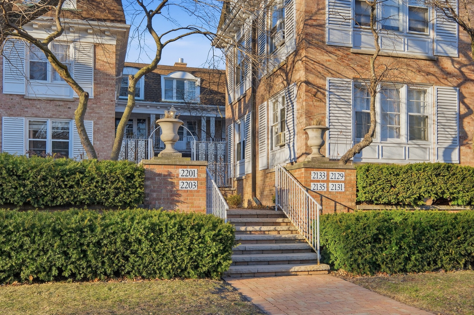 2201 Central Street #3N, Evanston, IL 60201