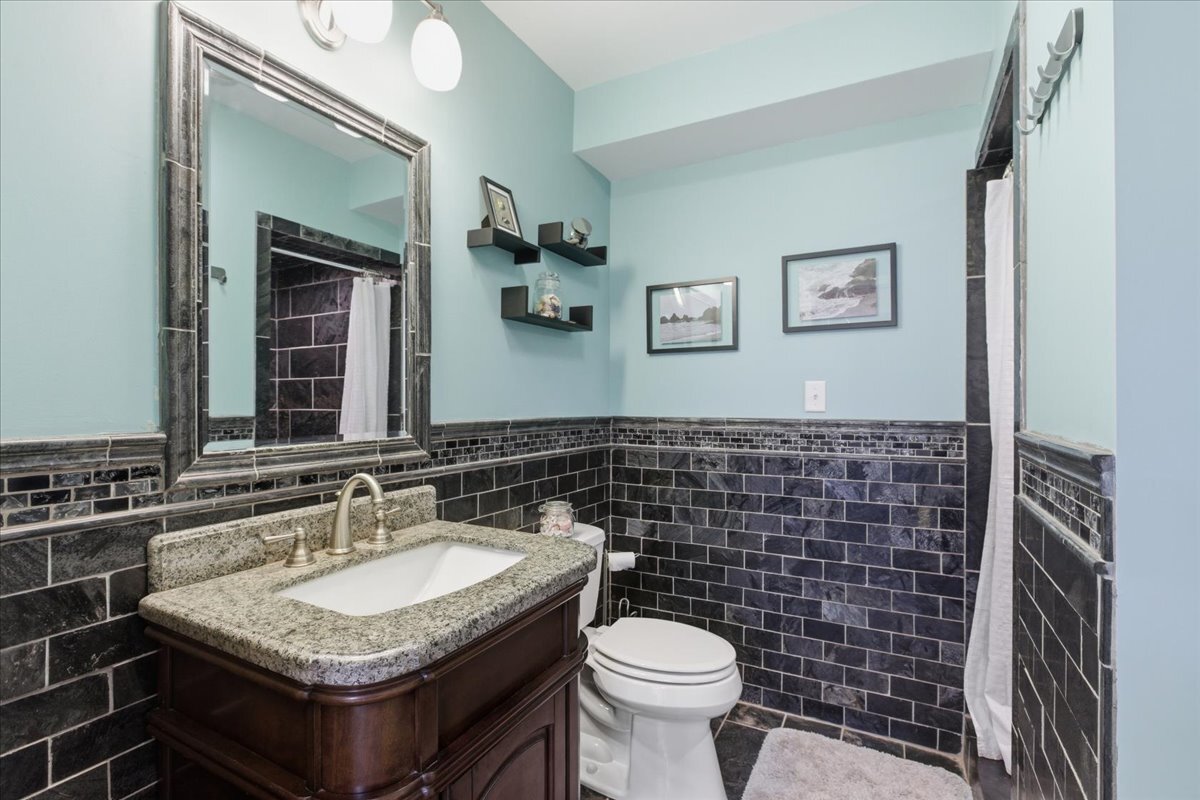 13106 Fox Hill Court, Lemont, IL 60439