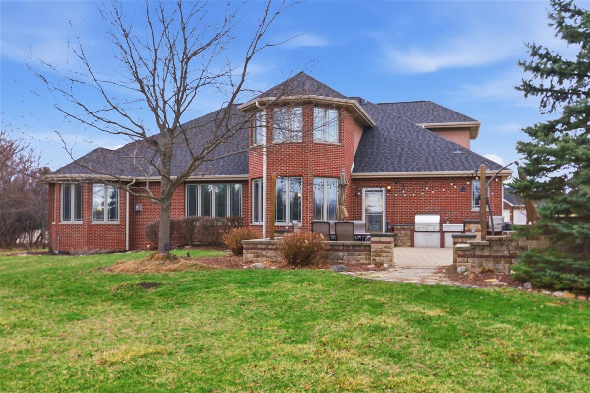 13106 Fox Hill Court, Lemont, IL 60439