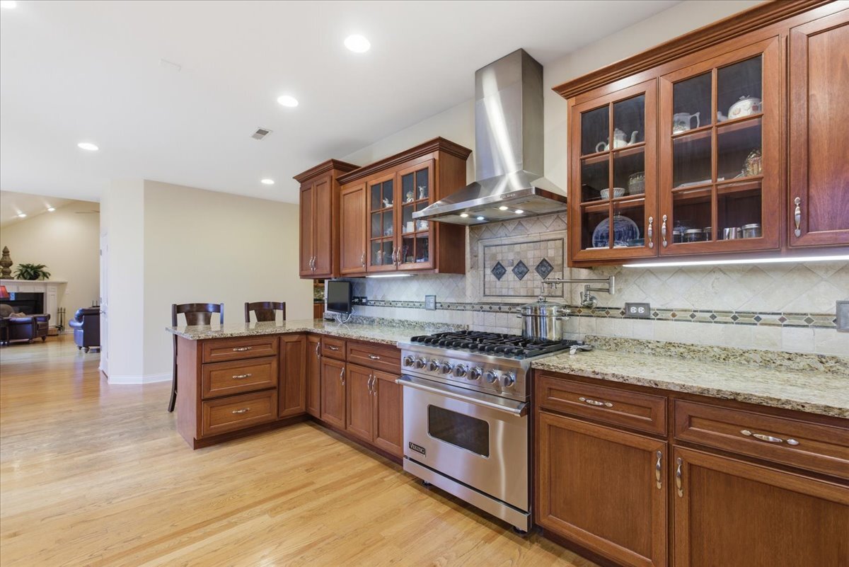 13106 Fox Hill Court, Lemont, IL 60439