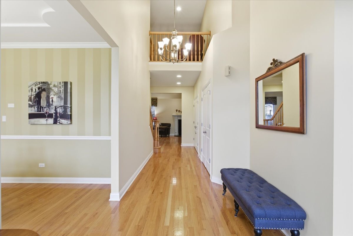 13106 Fox Hill Court, Lemont, IL 60439