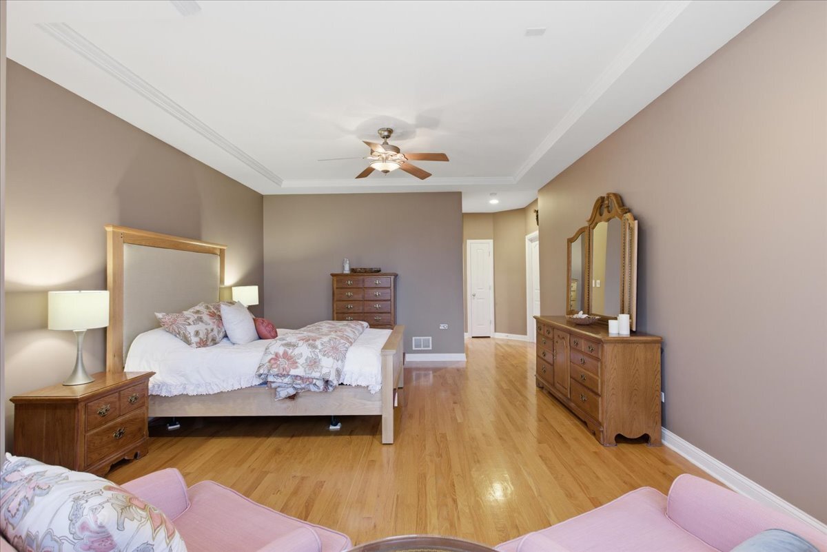 13106 Fox Hill Court, Lemont, IL 60439