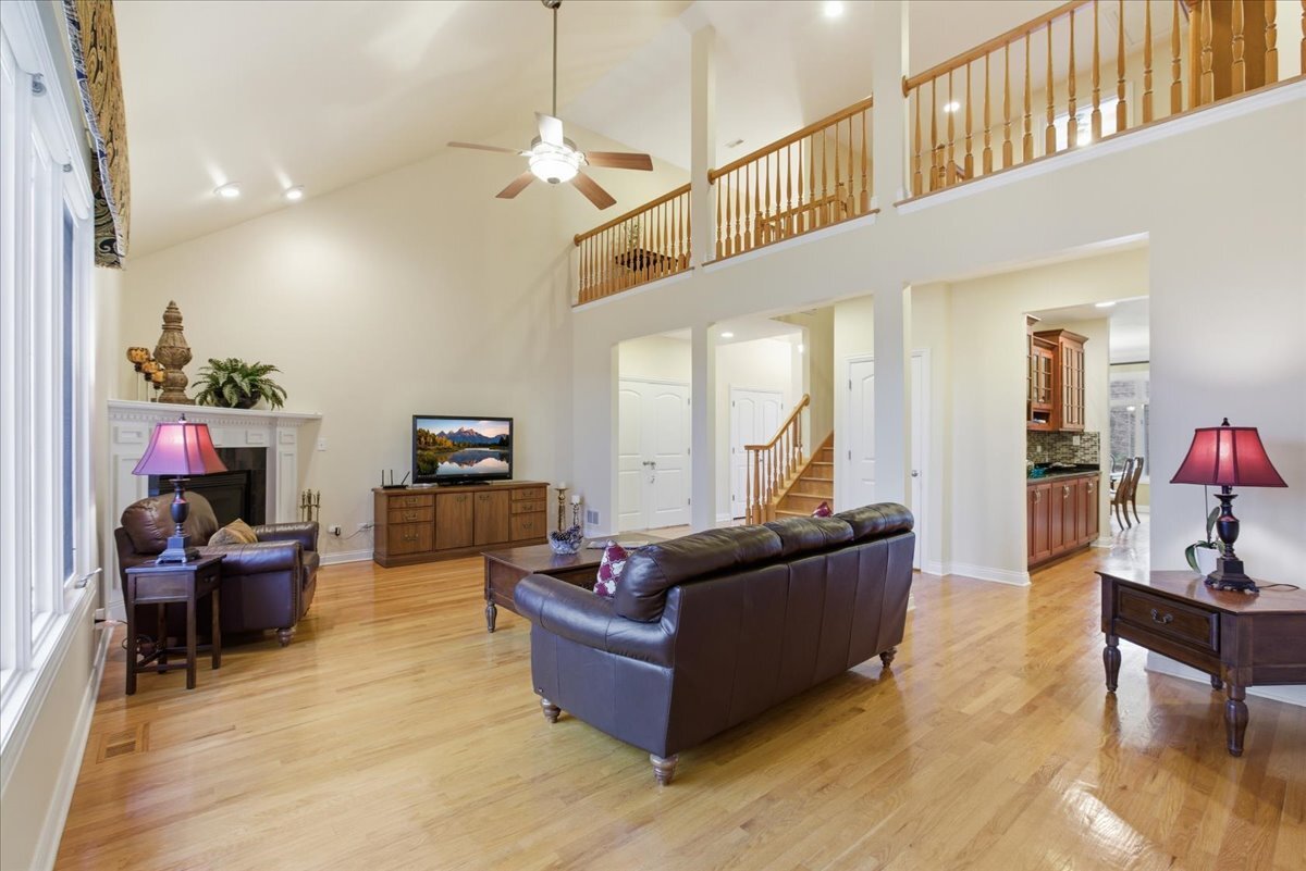 13106 Fox Hill Court, Lemont, IL 60439