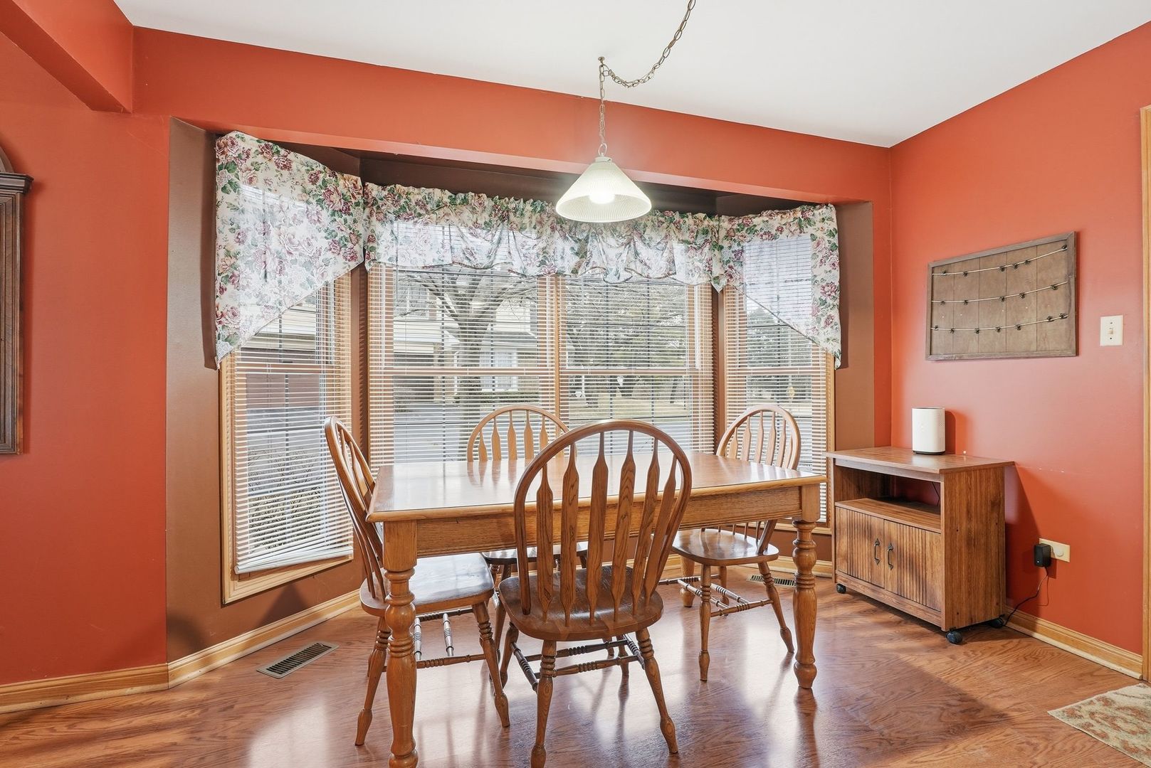 9867 Cambridge Court #B, Mokena, IL 60448