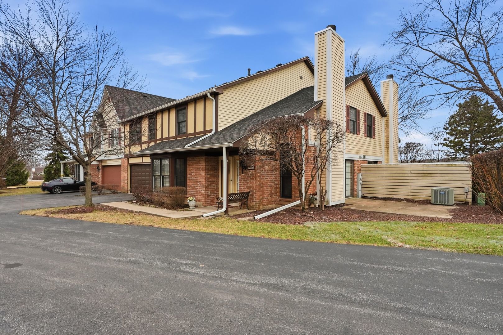 9867 Cambridge Court #B, Mokena, IL 60448