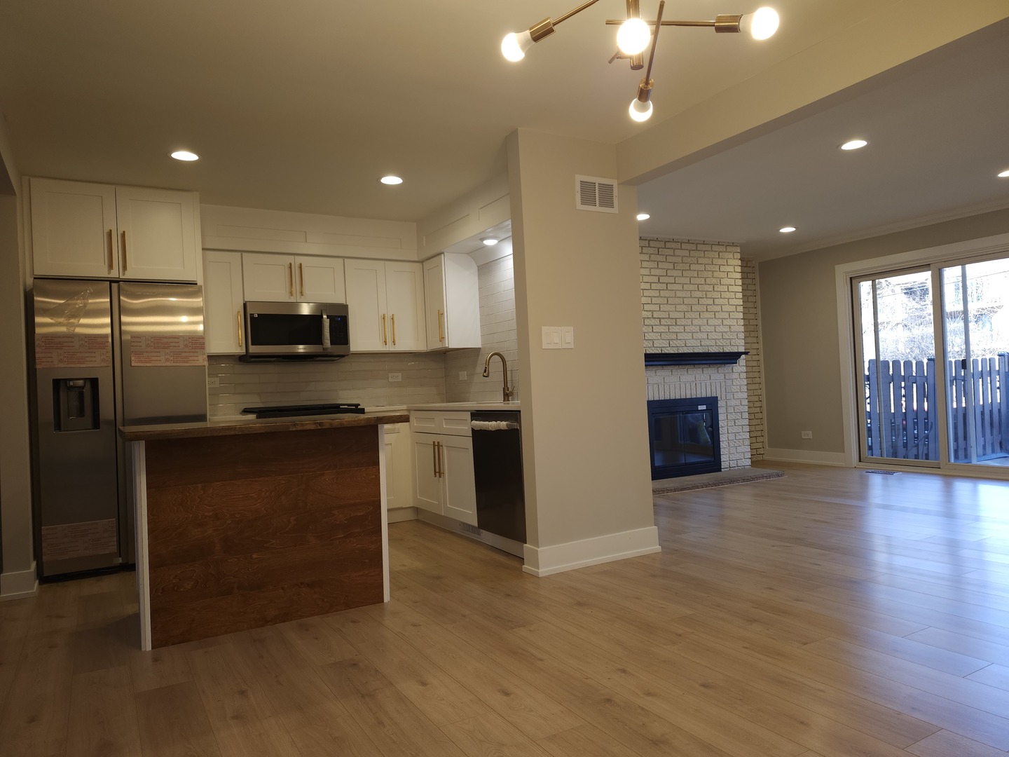 27 Sorrento Drive, Palos Heights, IL 60463