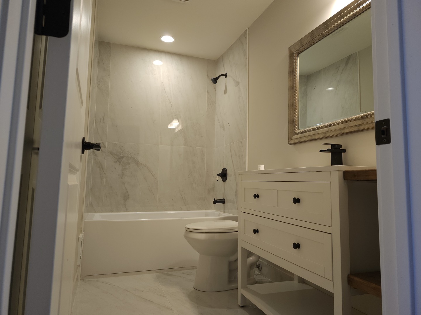 27 Sorrento Drive, Palos Heights, IL 60463