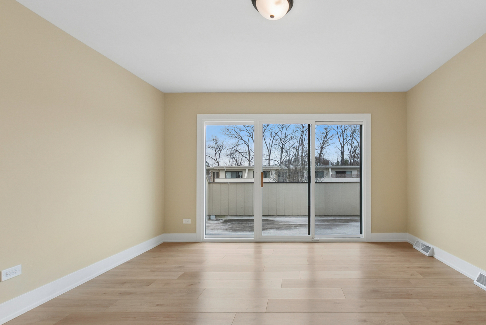 27 Sorrento Drive, Palos Heights, IL 60463