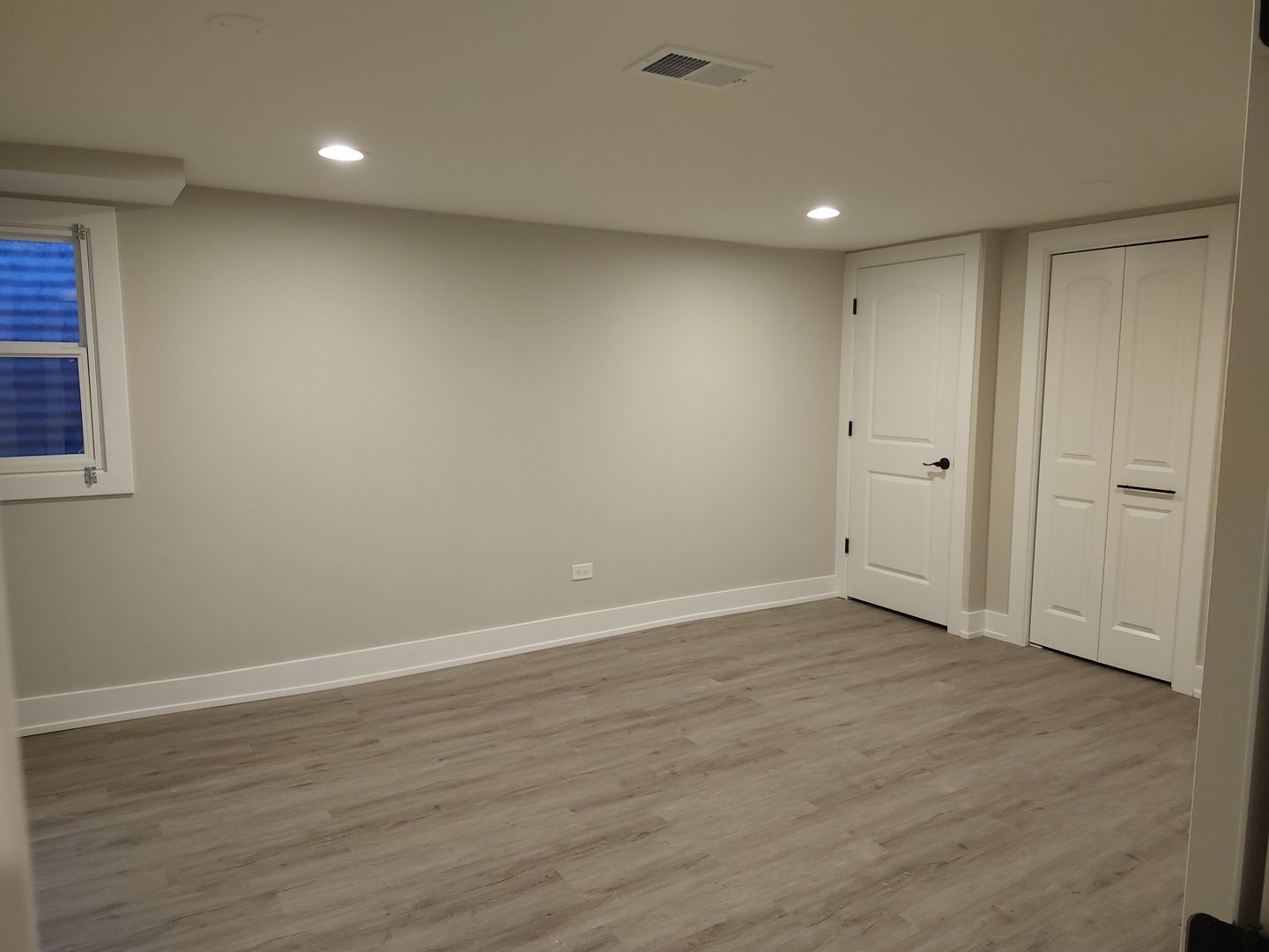 27 Sorrento Drive, Palos Heights, IL 60463