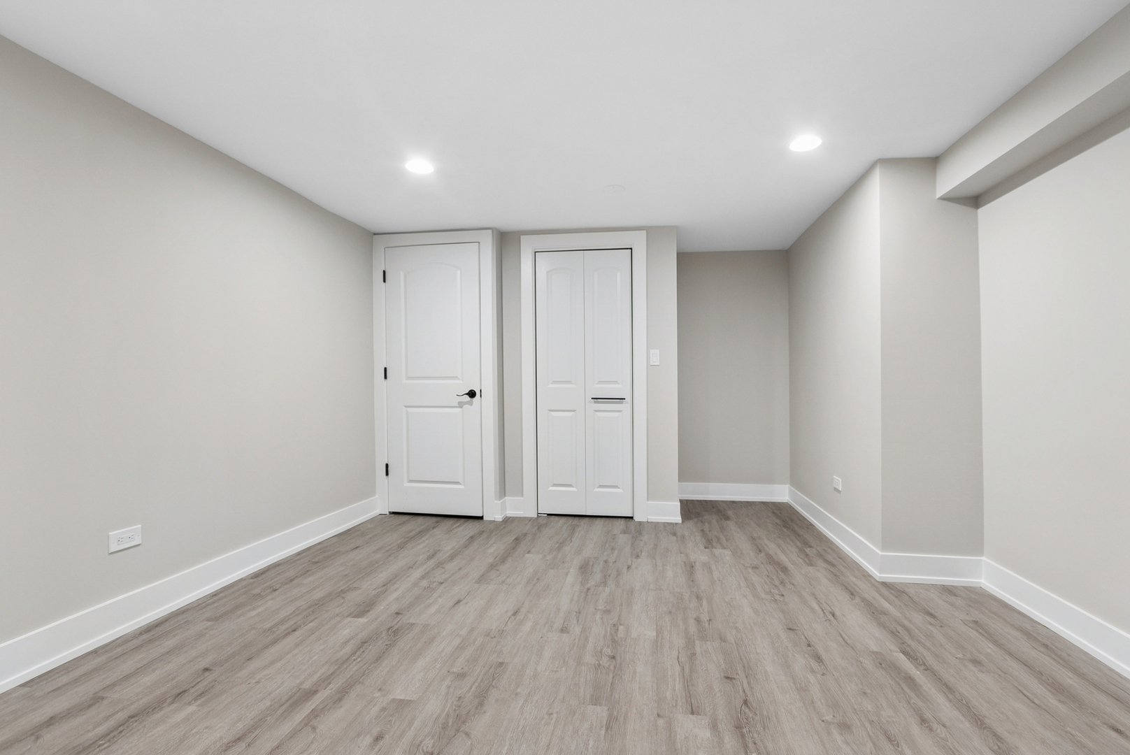 27 Sorrento Drive, Palos Heights, IL 60463