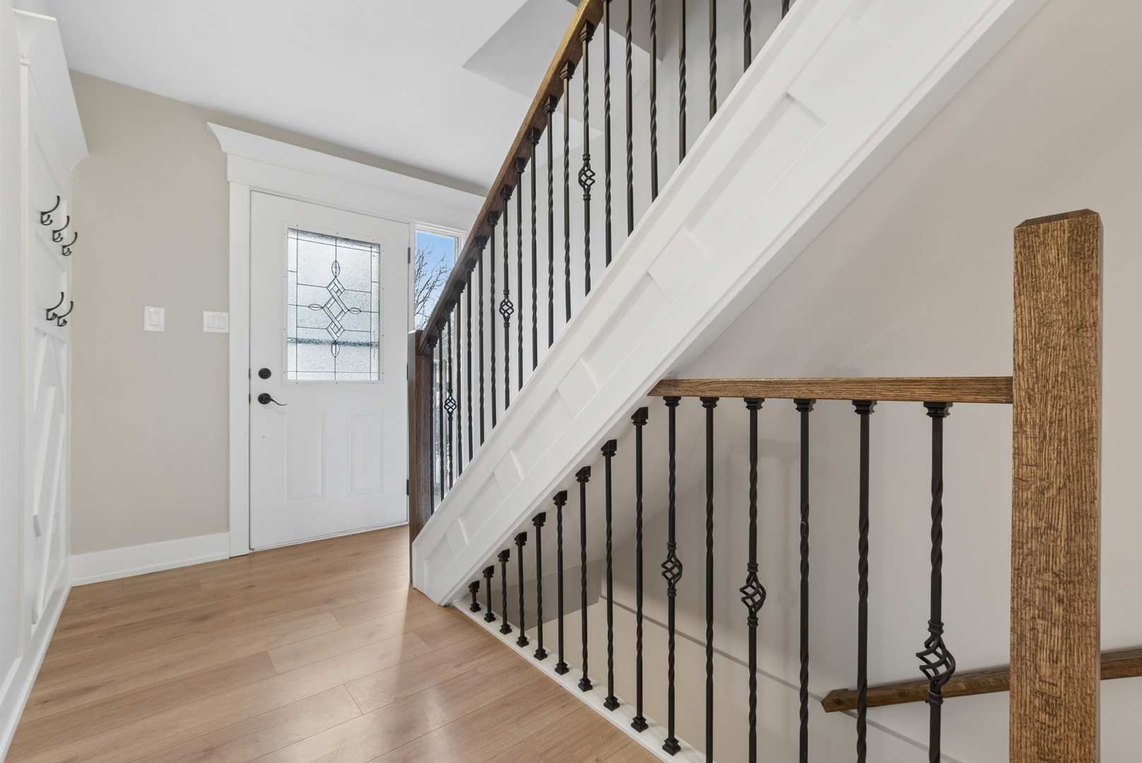 27 Sorrento Drive, Palos Heights, IL 60463