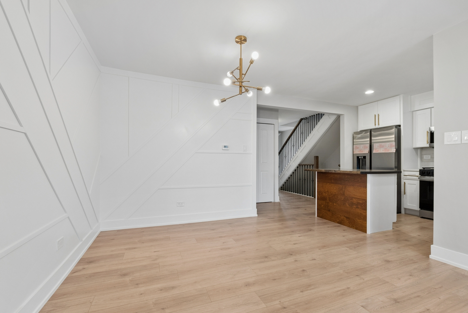 27 Sorrento Drive, Palos Heights, IL 60463