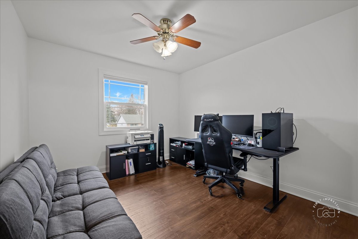 321 Jake Lane, Hampshire, IL 60140