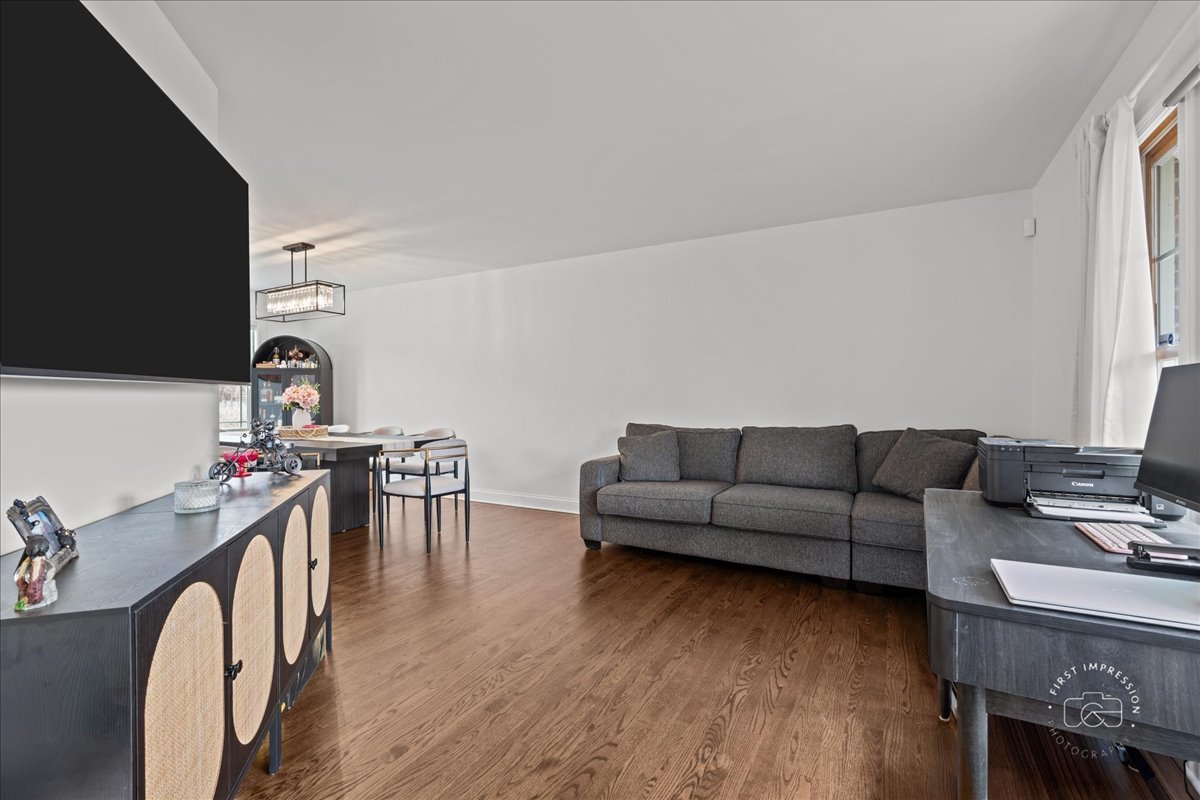 321 Jake Lane, Hampshire, IL 60140