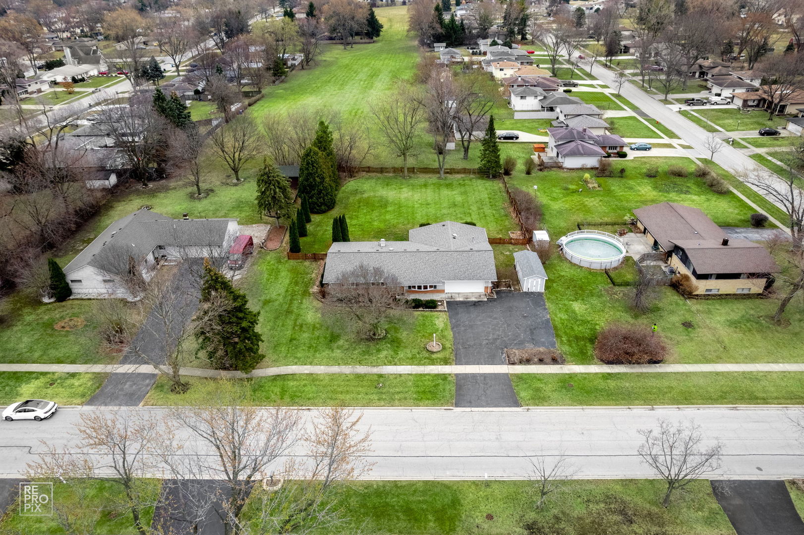 835 Bryn Mawr Avenue, Bartlett, IL 60103