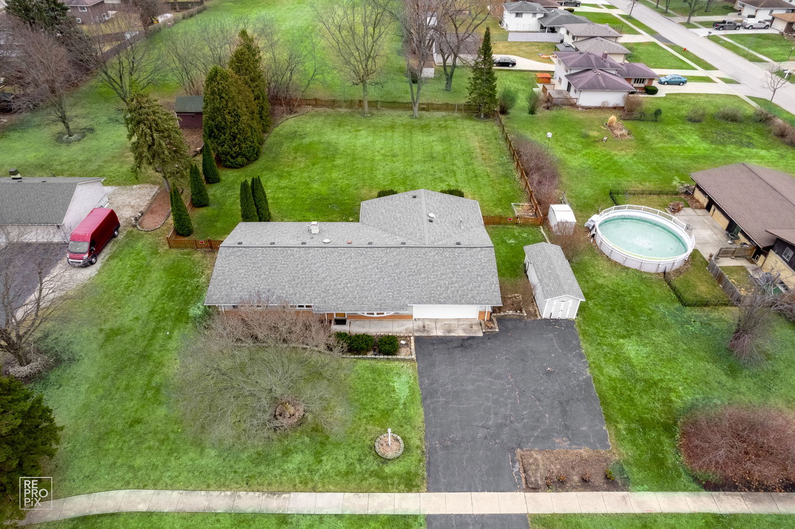835 Bryn Mawr Avenue, Bartlett, IL 60103
