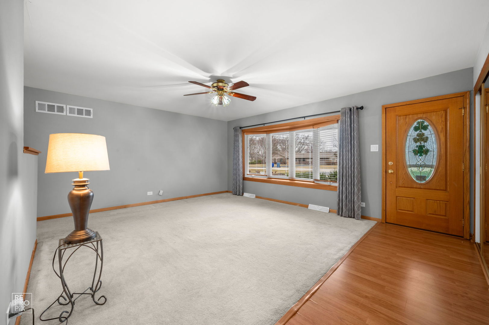 835 Bryn Mawr Avenue, Bartlett, IL 60103