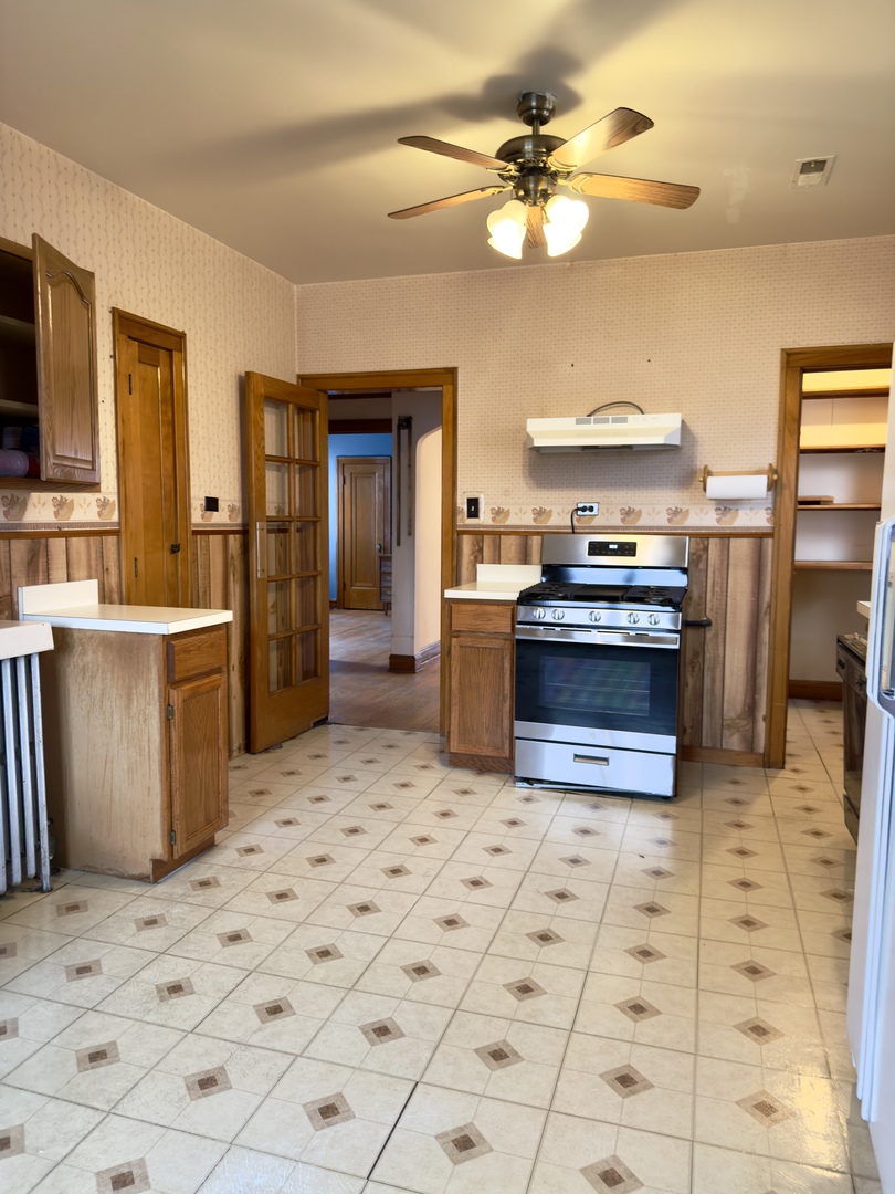 6316 S Keeler Avenue, Chicago, IL 60629