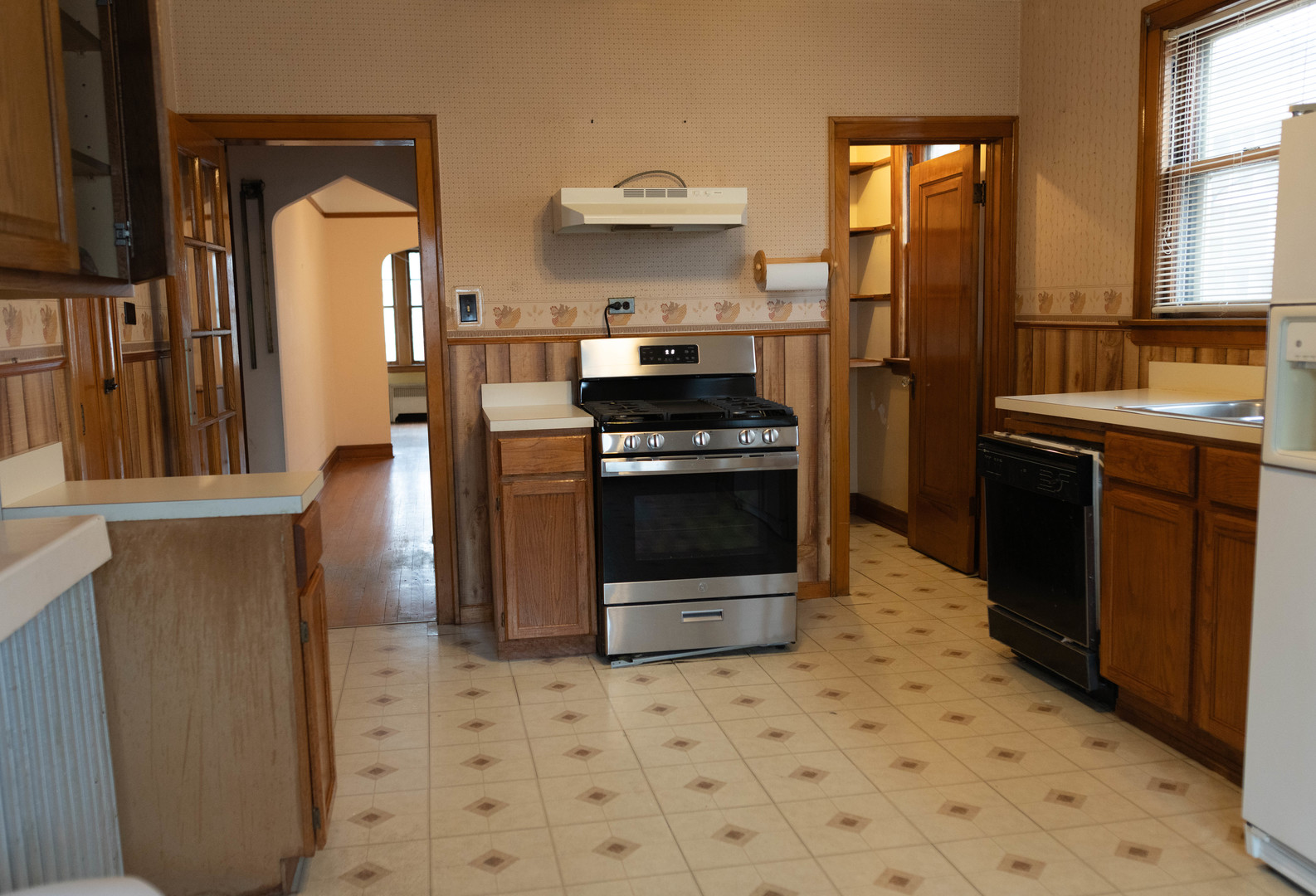 6316 S Keeler Avenue, Chicago, IL 60629