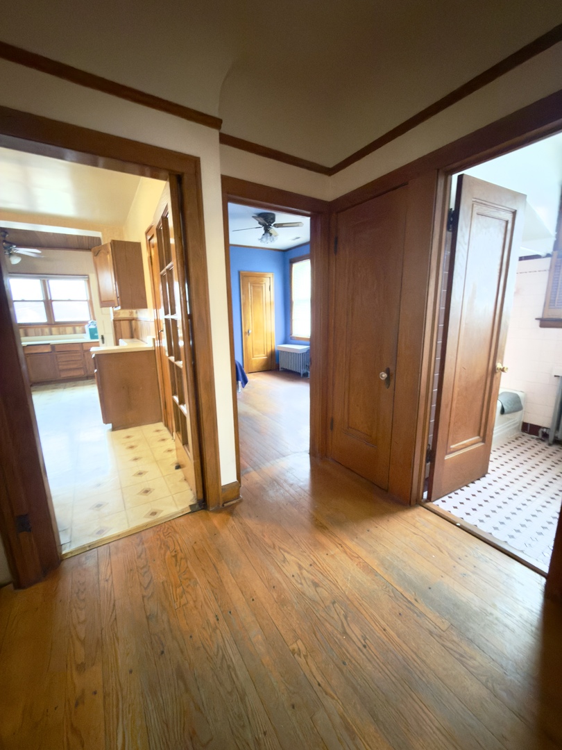 6316 S Keeler Avenue, Chicago, IL 60629