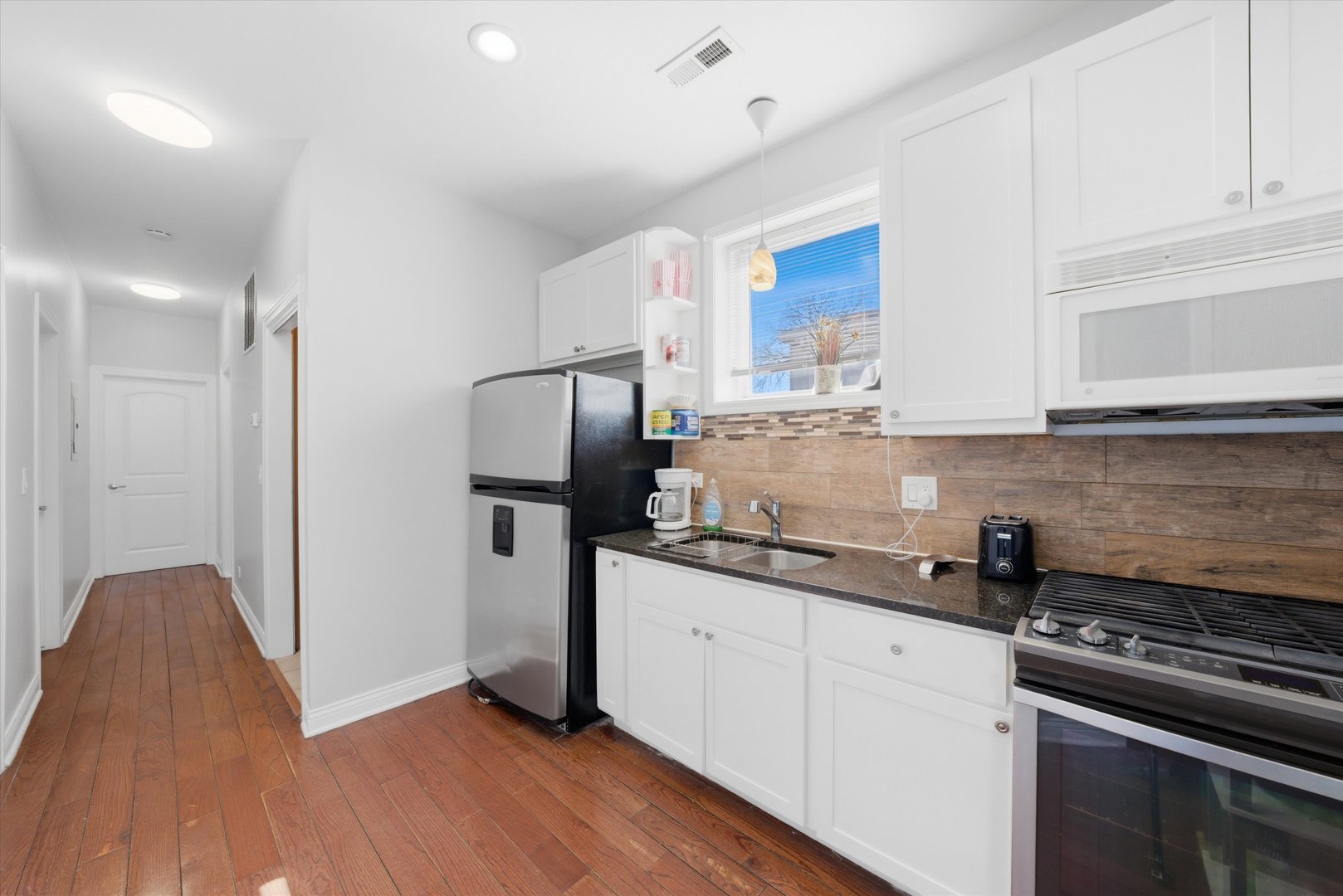 6331 S Justine Street, Chicago, IL 60636