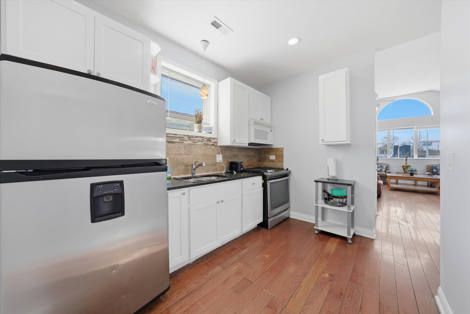 6331 S Justine Street, Chicago, IL 60636