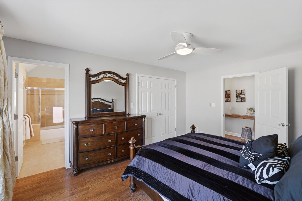 23056 Foxridge Court, Deer Park, IL 60010