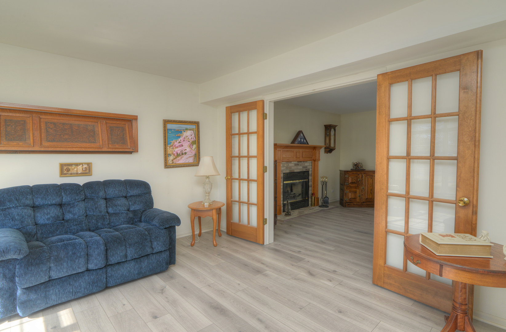 2046 Mission Hills Drive, Elgin, IL 60123