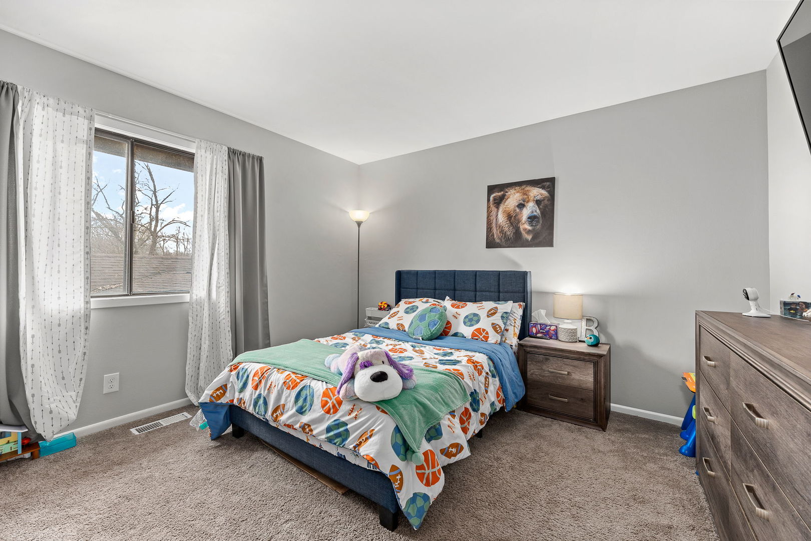 42W470 Red Bud Court, St. Charles, IL 60175