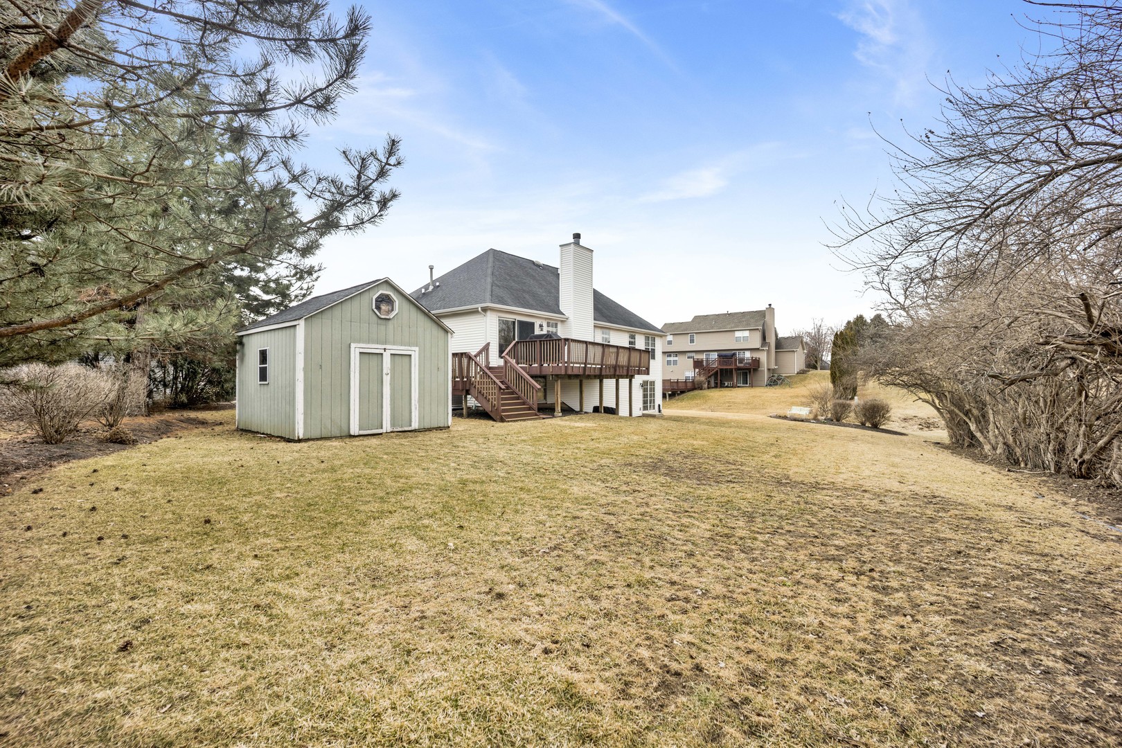 81 Parkside Court, North Aurora, IL 60542