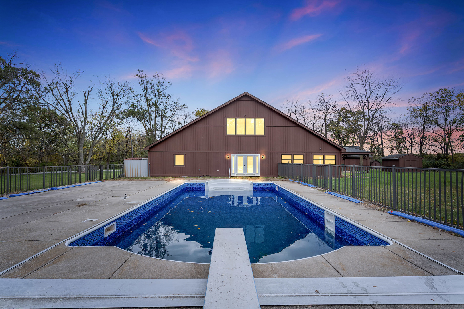 27514 N Forest Garden Road, Wauconda, IL 60084