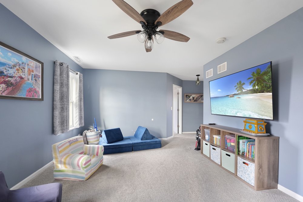 2322 Pagosa Springs Drive, Aurora, IL 60503