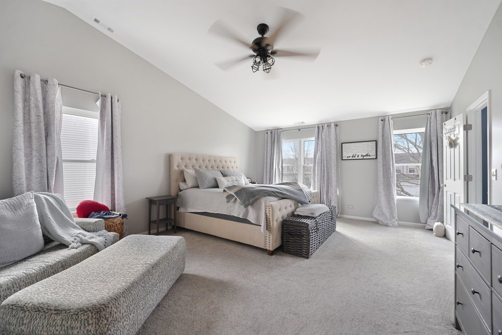 2322 Pagosa Springs Drive, Aurora, IL 60503