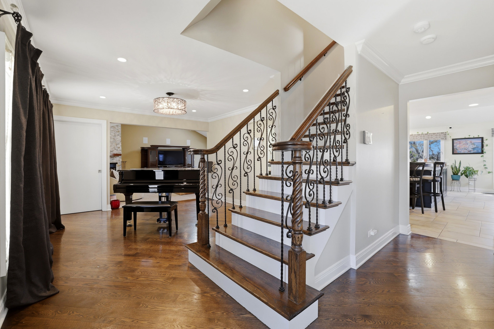 2745 Quail Lane, Northbrook, IL 60062