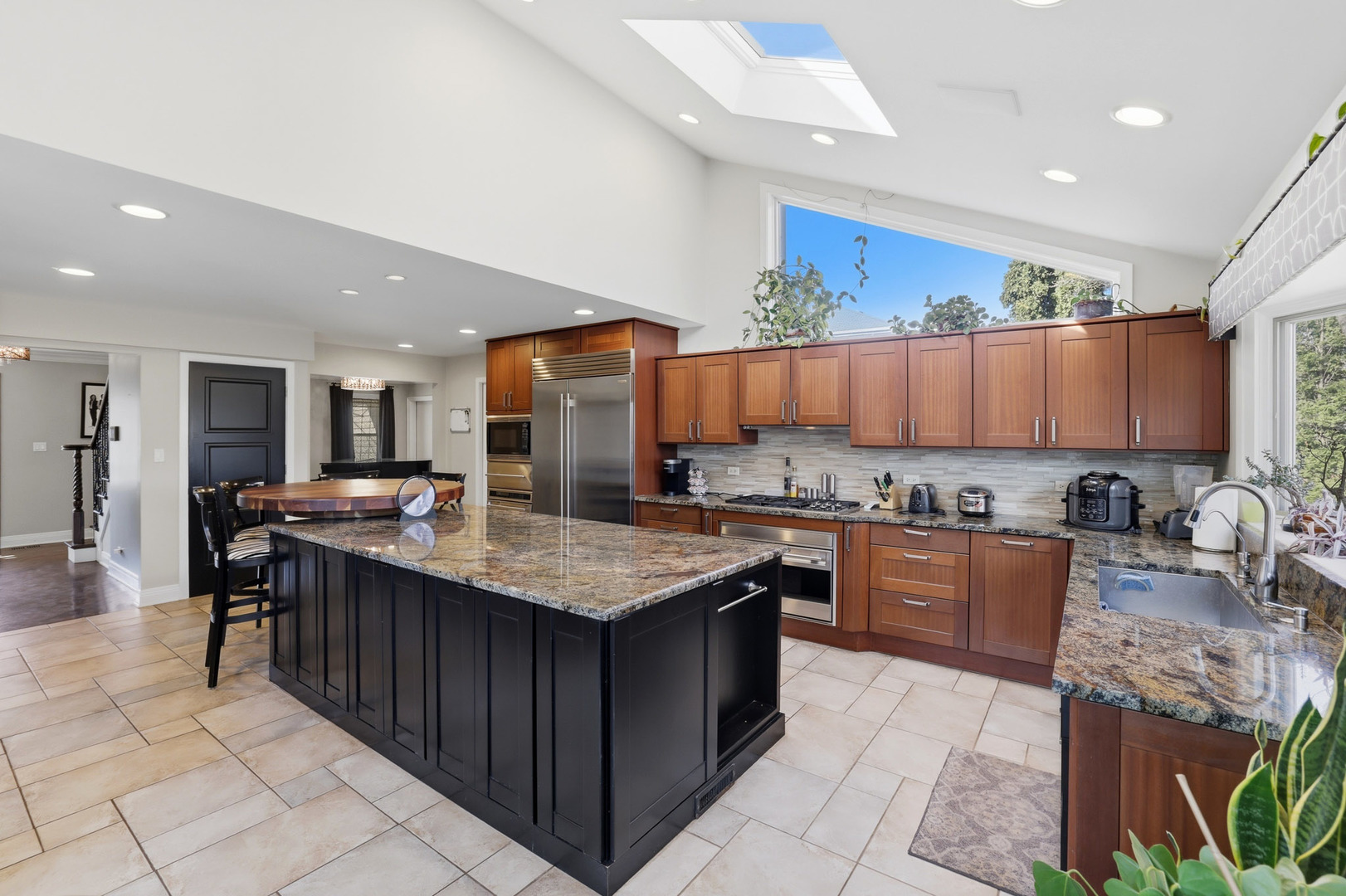 2745 Quail Lane, Northbrook, IL 60062