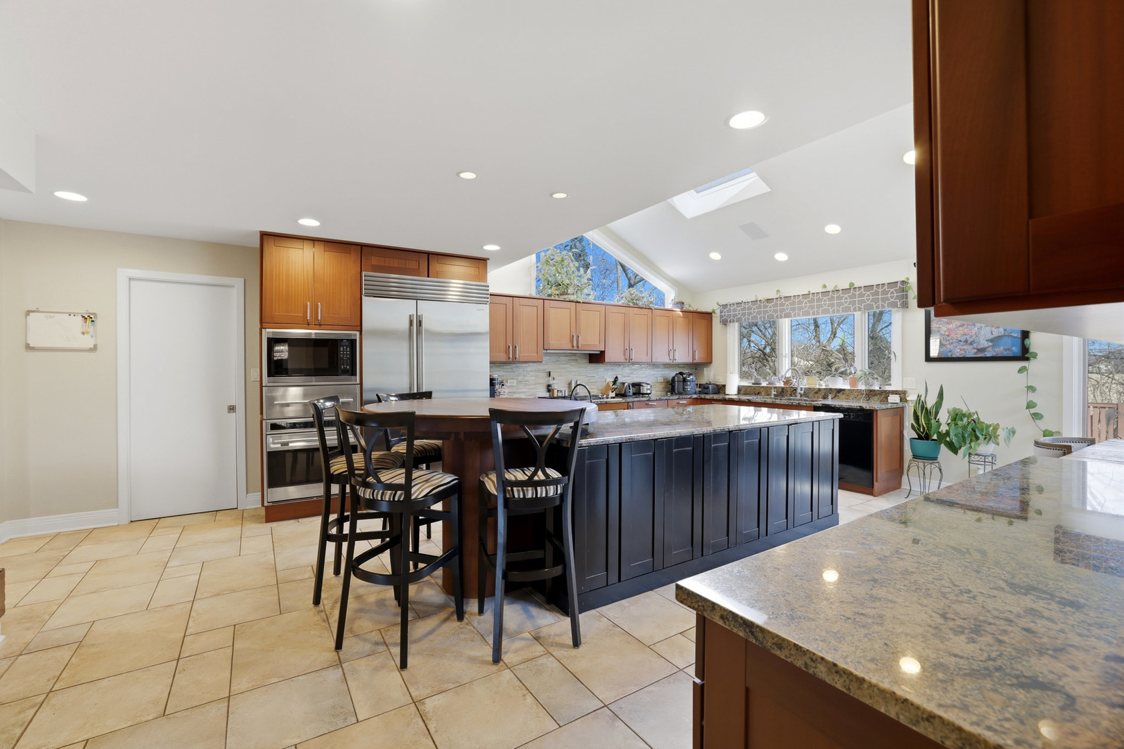 2745 Quail Lane, Northbrook, IL 60062