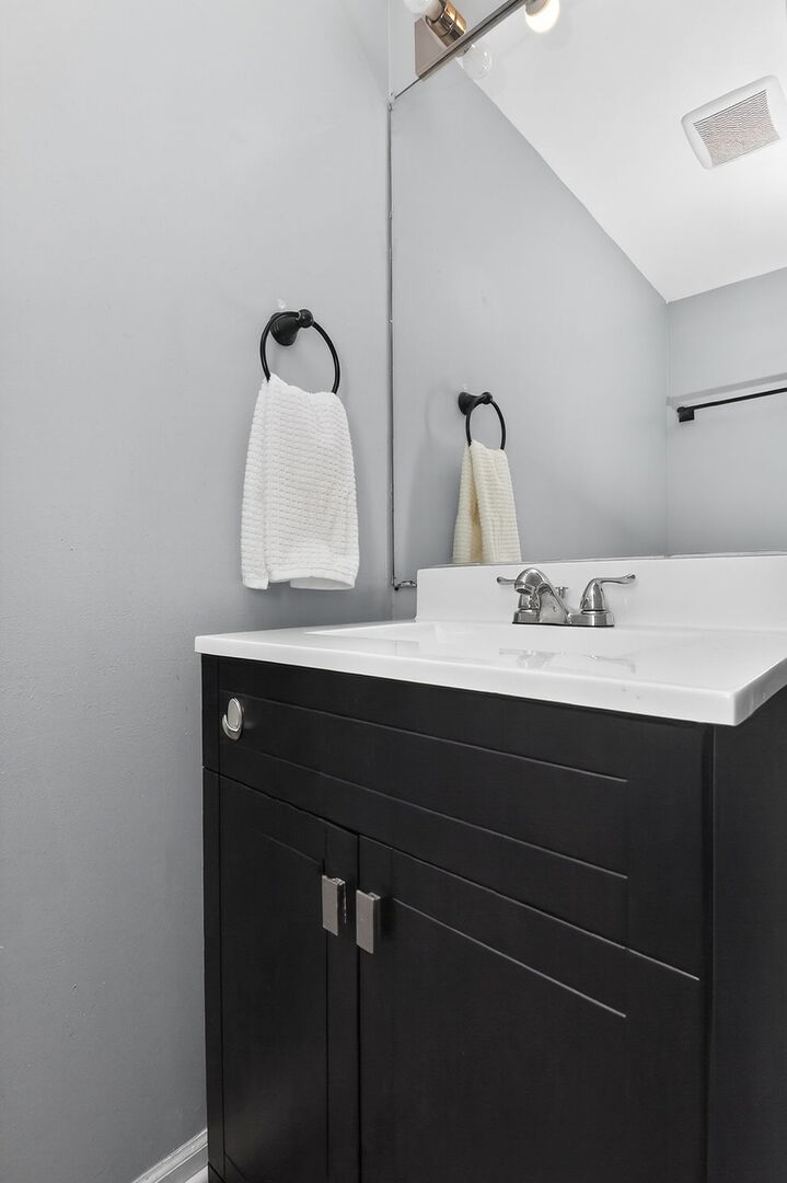 14816 S Penn Road, Plainfield, IL 60544