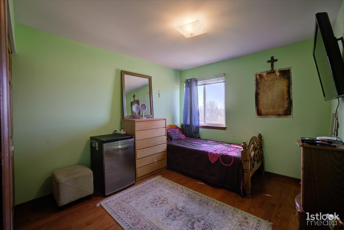 220 Carroll Way, Bartlett, IL 60103