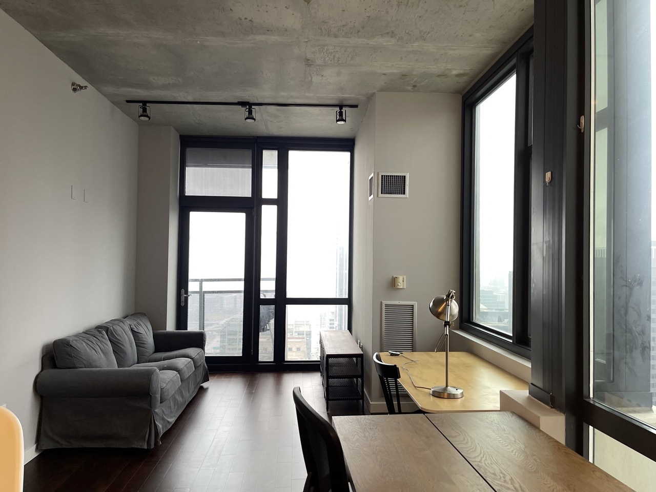 235 W VAN BUREN Street #4214, Chicago, IL 60607