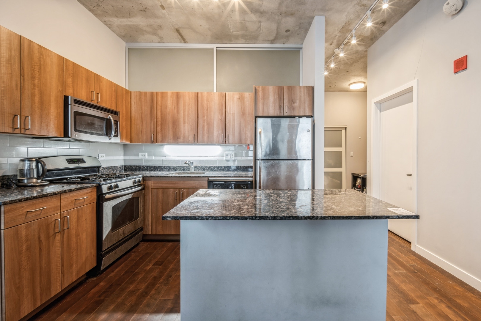 235 W VAN BUREN Street #4214, Chicago, IL 60607