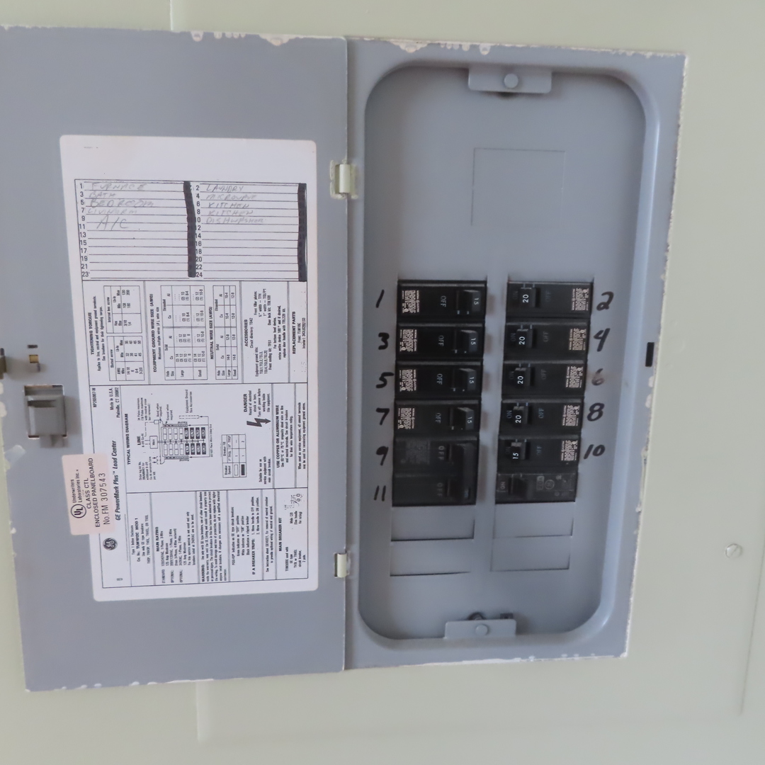 601 Linden Place #311, Evanston, IL 60202