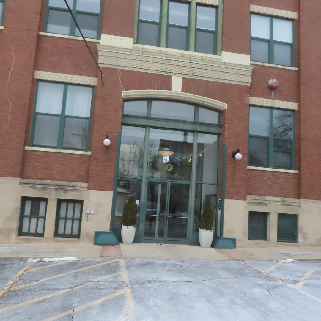 601 Linden Place #311, Evanston, IL 60202