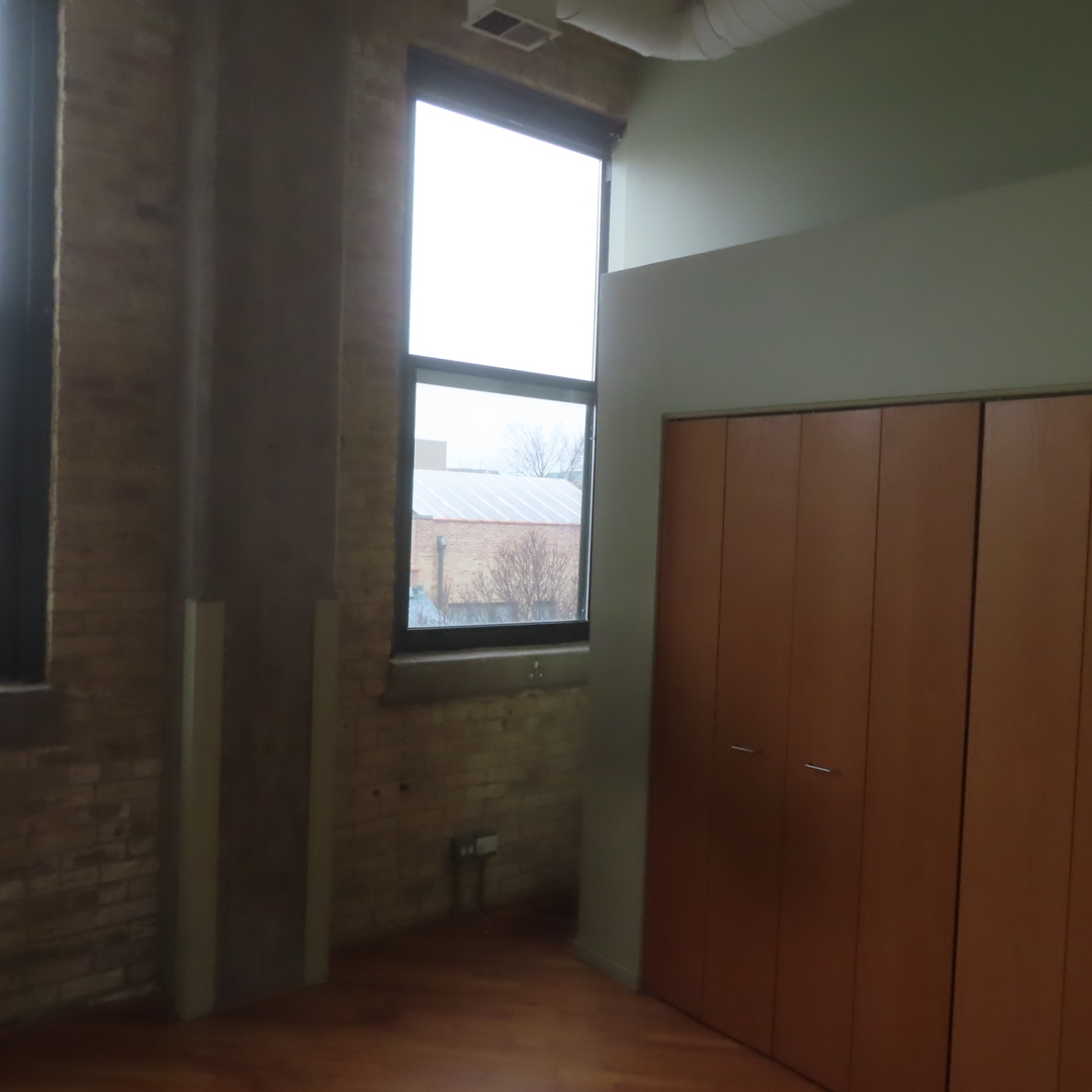 601 Linden Place #311, Evanston, IL 60202