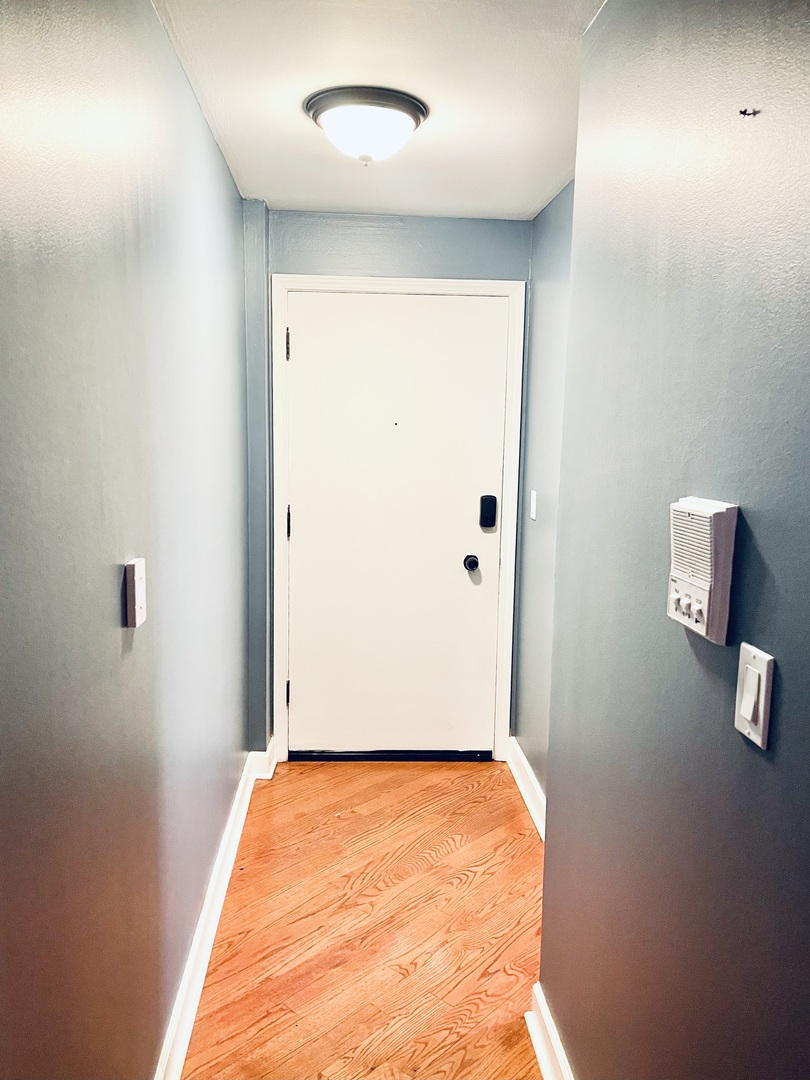 7830 W North Avenue #305, Elmwood Park, IL 60707