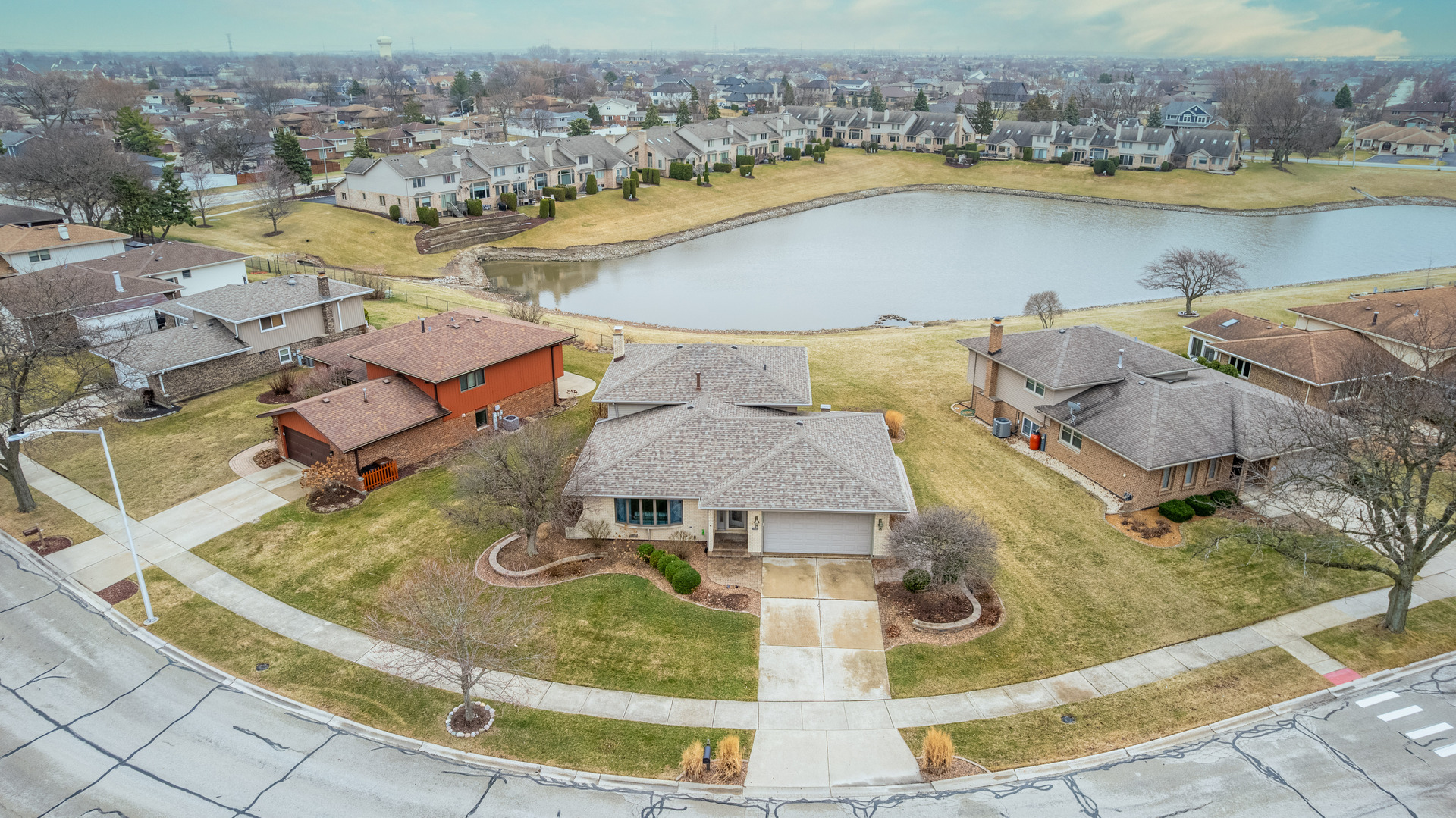 8835 174th Street, Tinley Park, IL 60487