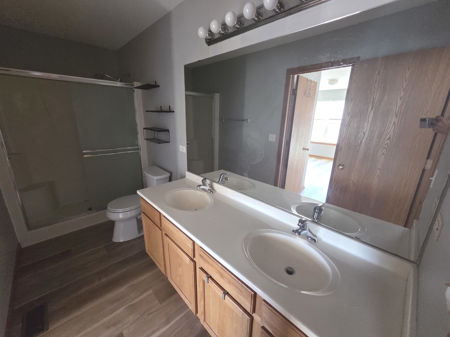 1633 W Chrysler Drive #1633, Belvidere, IL 61008