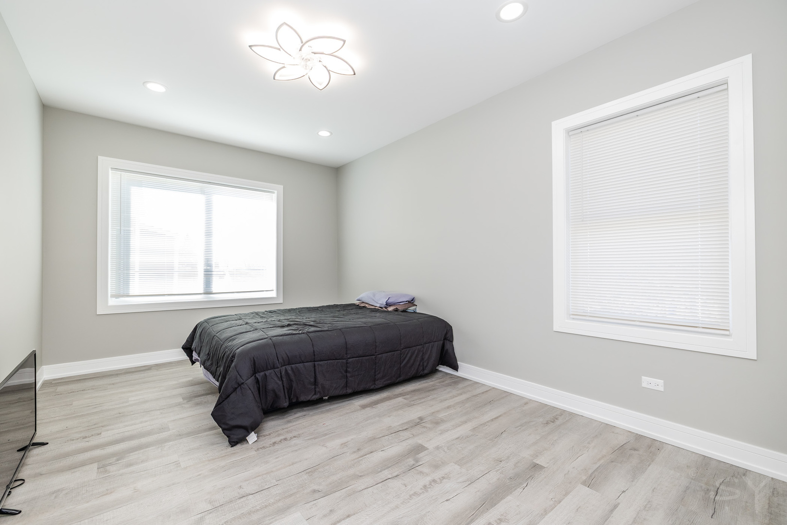 4448 Joliet Avenue, Lyons, IL 60534