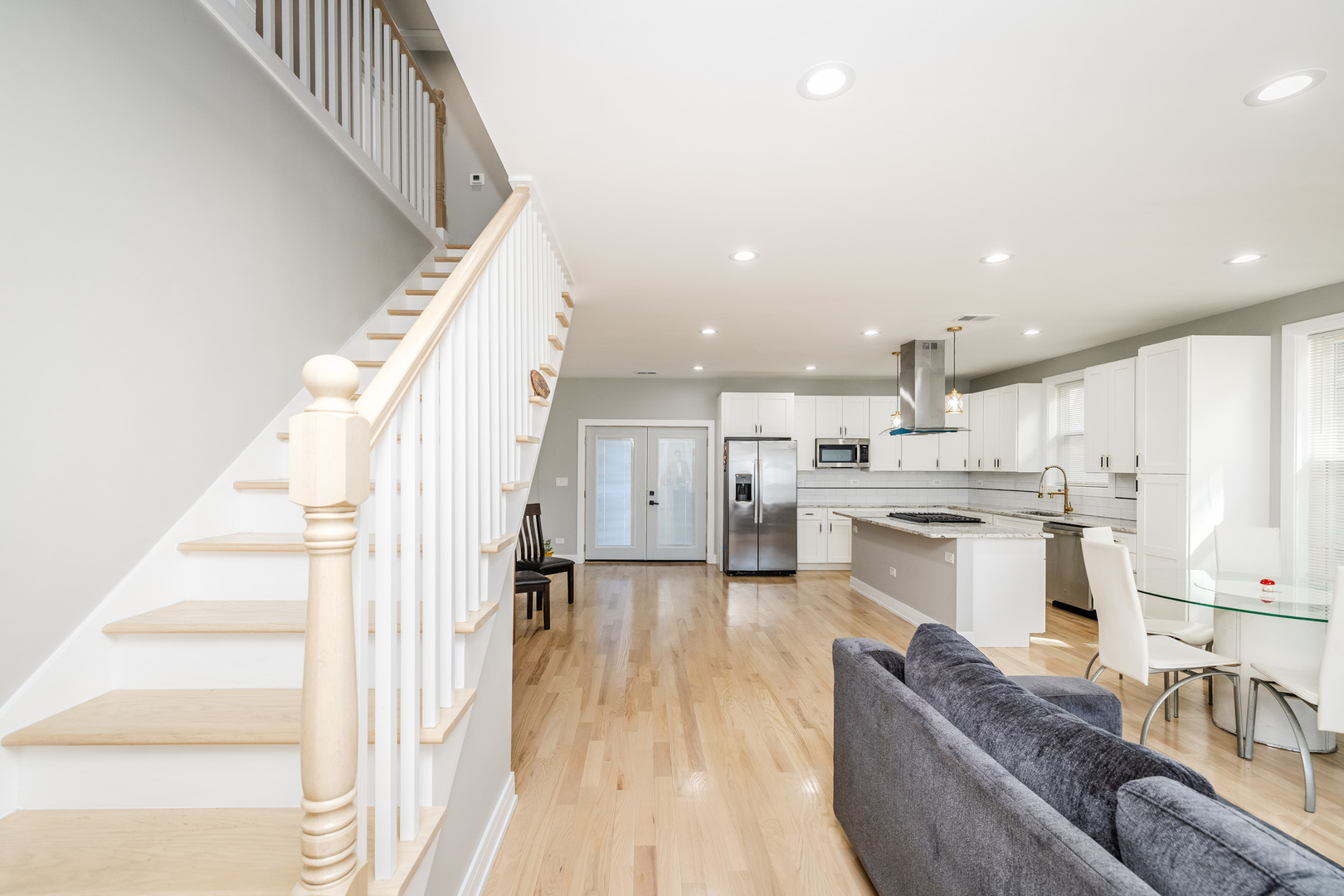 4448 Joliet Avenue, Lyons, IL 60534