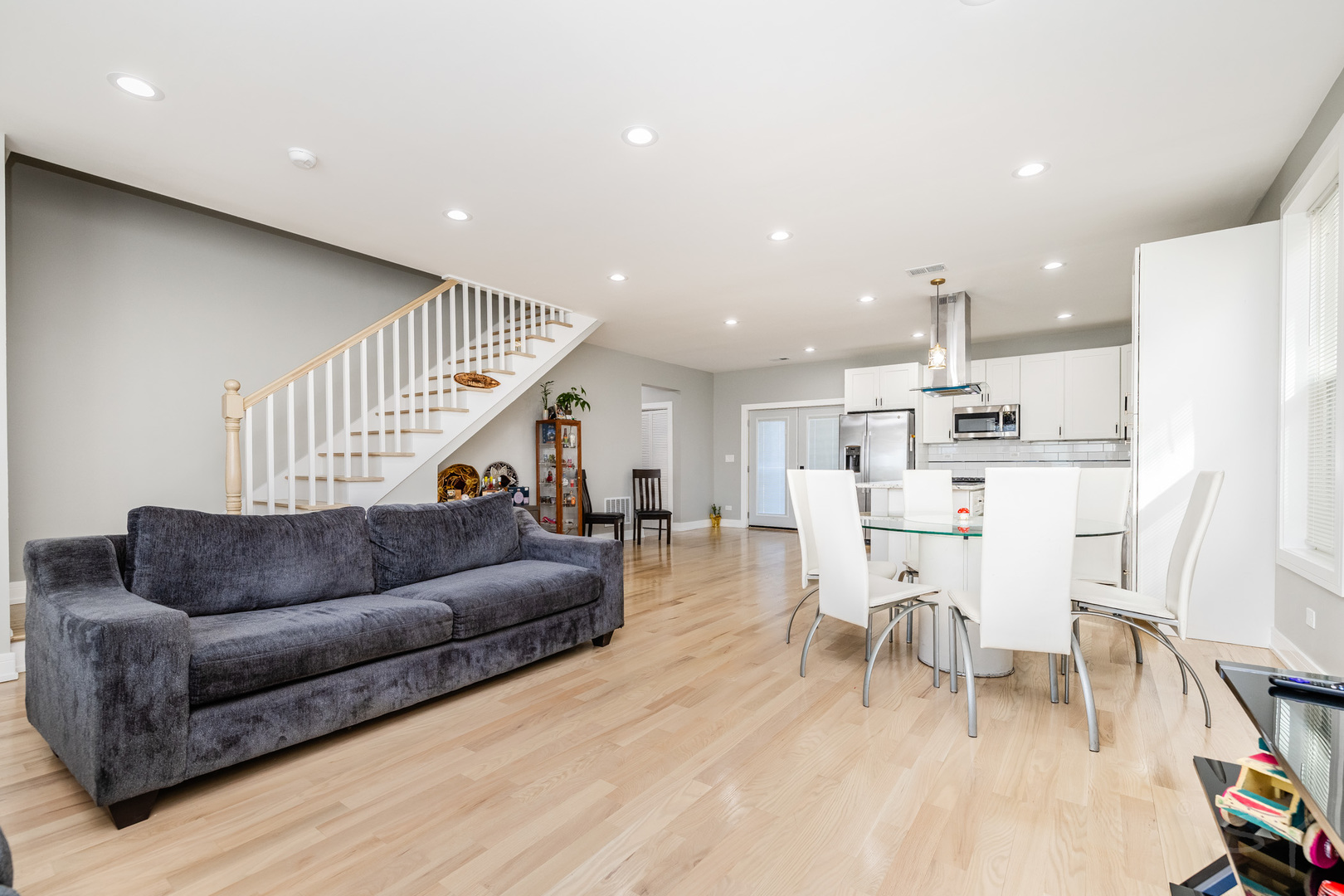 4448 Joliet Avenue, Lyons, IL 60534