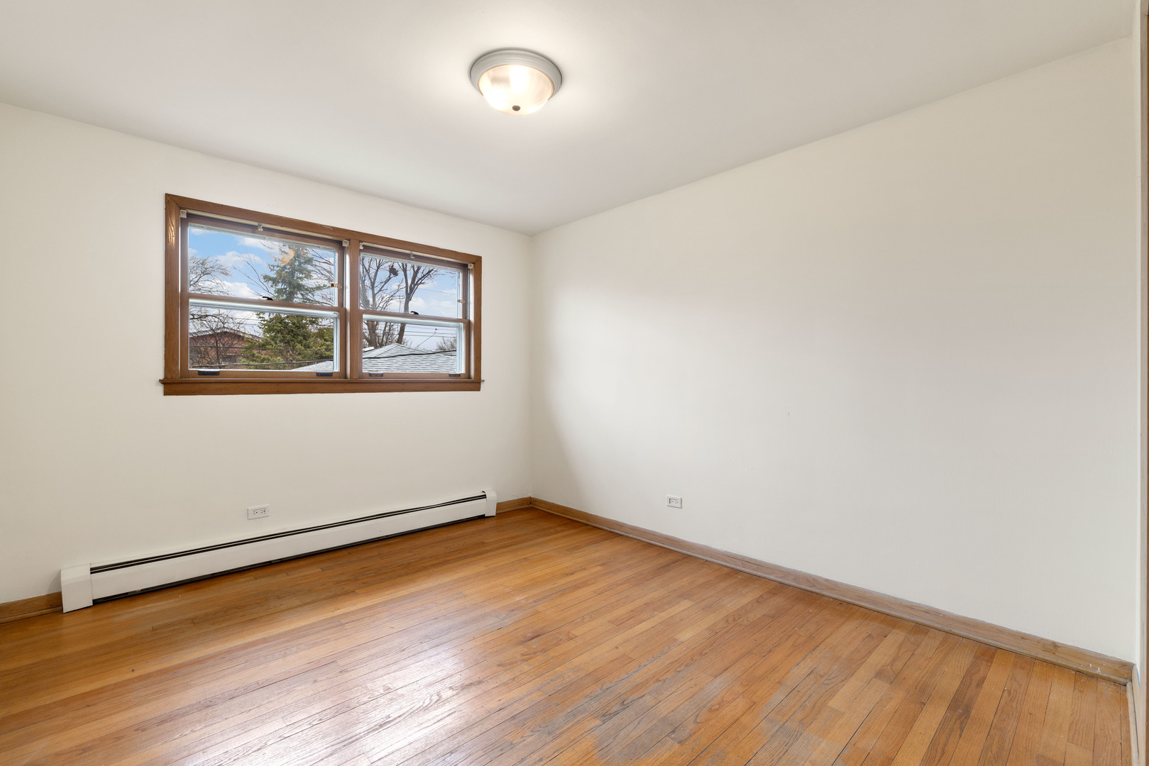 5132 W 105th Place, Oak Lawn, IL 60453